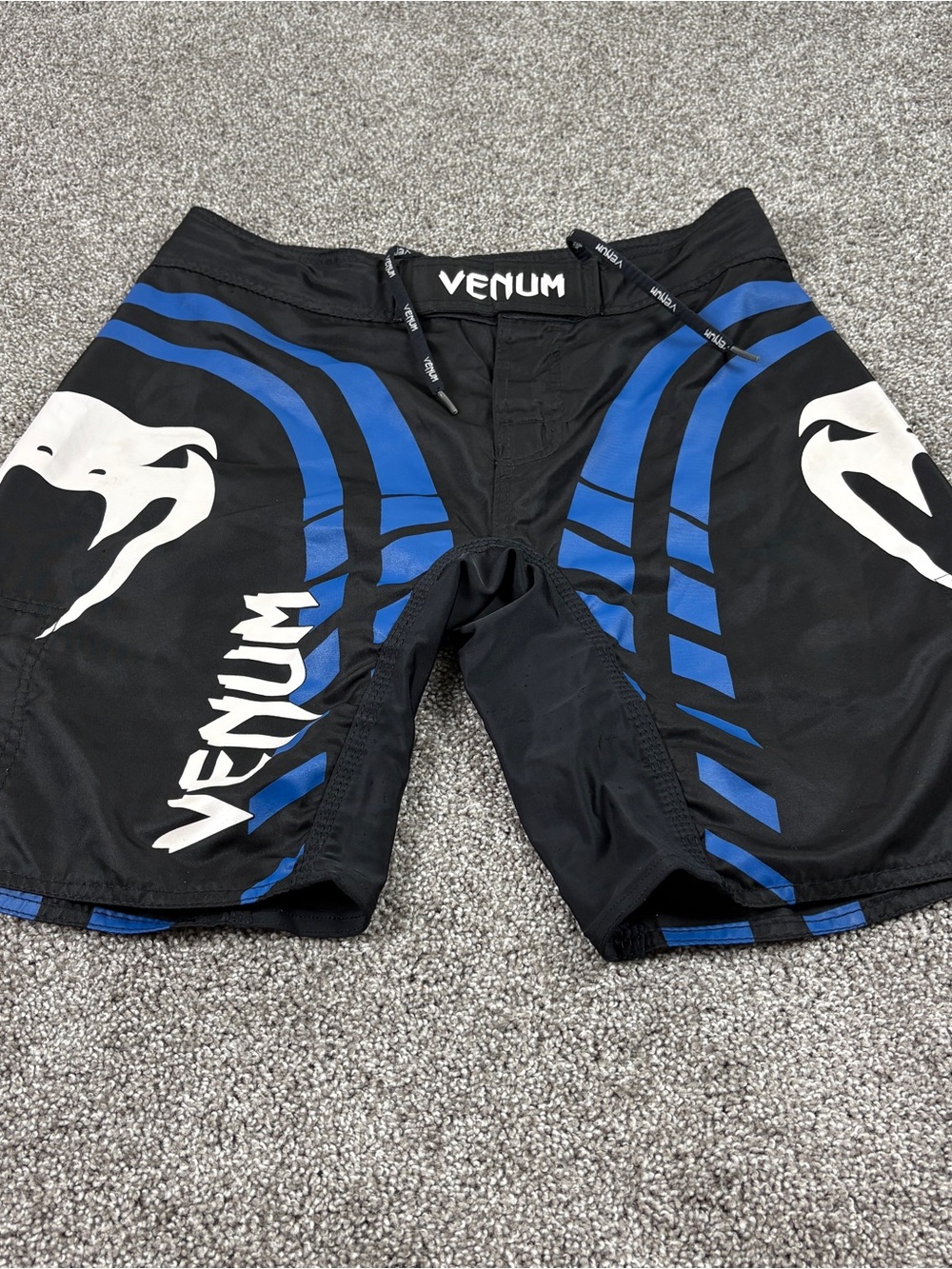 Venum MMA Fight Shorts Men's S 31”Blue White Snake Logo Grappling Training